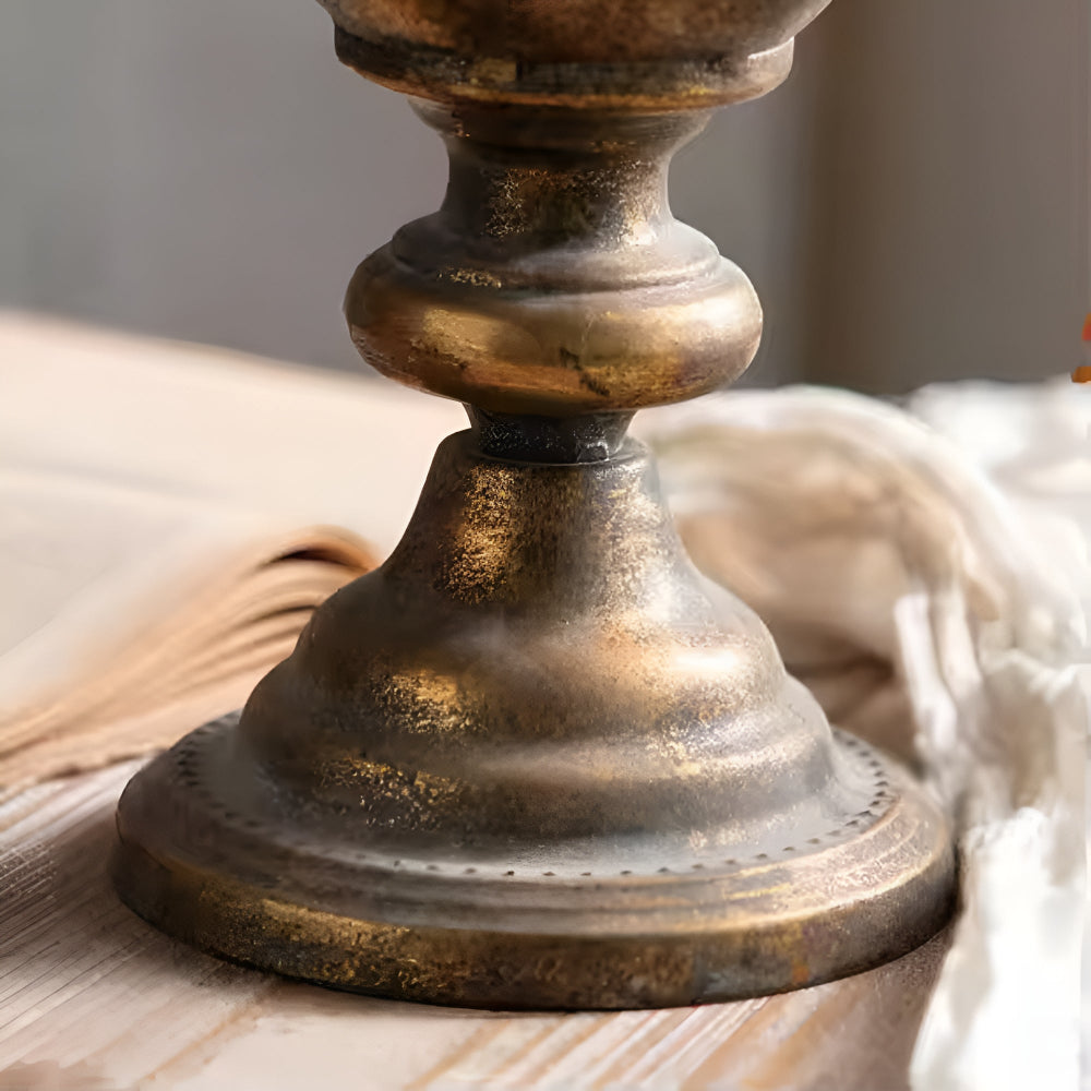 Royal Antique Charm Vase - Vintage Style Gold Metal Flower